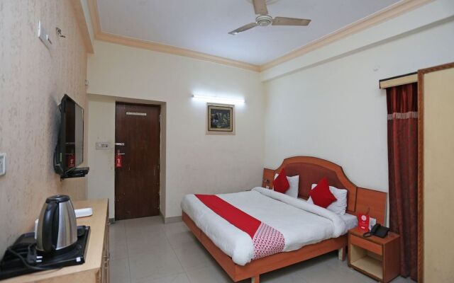 OYO 2257 Hotel MM Continental