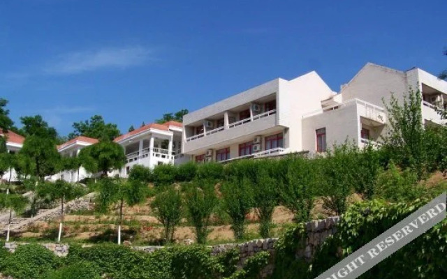 Wanglong Resort