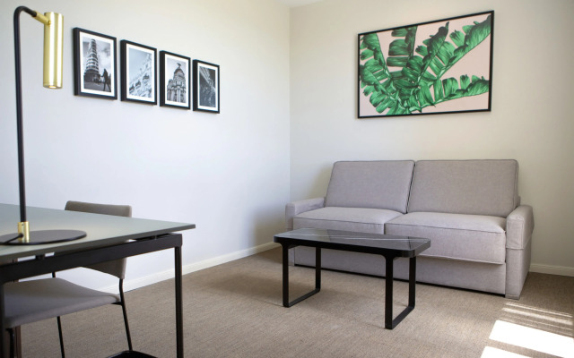 Отель Riu Plaza España