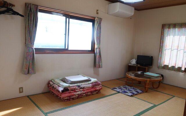 Pension Nagakura(Sadogashima)