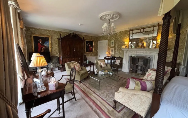 Park Hall Manor