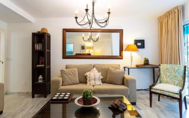 Lunamar 63 Apartment by GHR Rentals