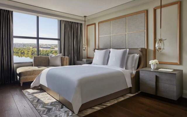 Four Seasons Hotel Austin