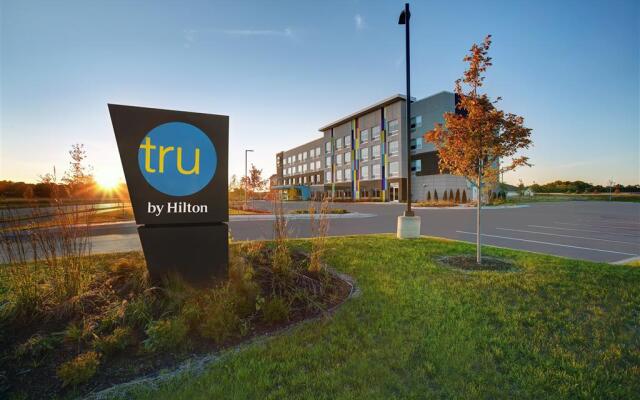 Tru by Hilton Stoughton