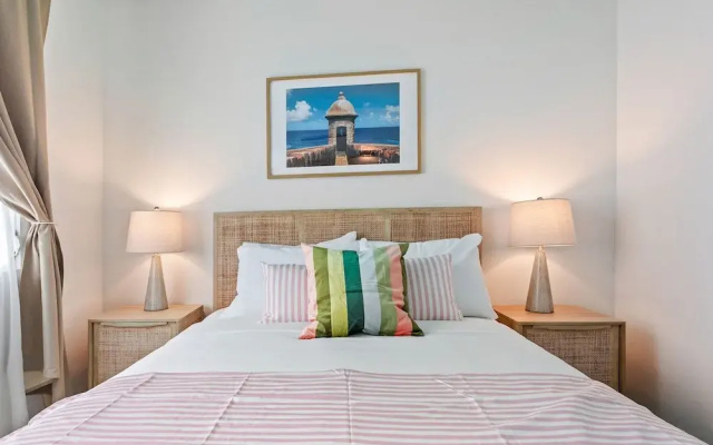 Condado Oasis Beachfront Access Pool