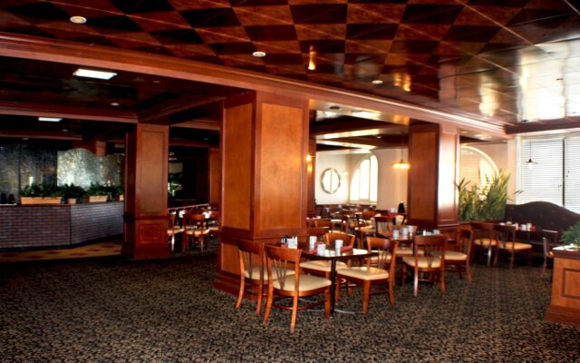 Plaza Resort & Spa