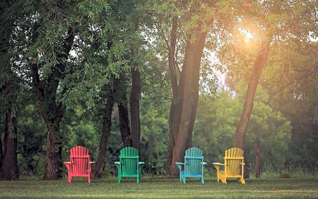 Moon Gate Guest House