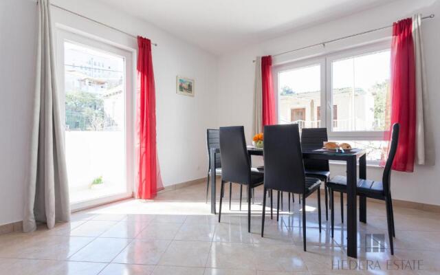 Apartment Rufescens A47