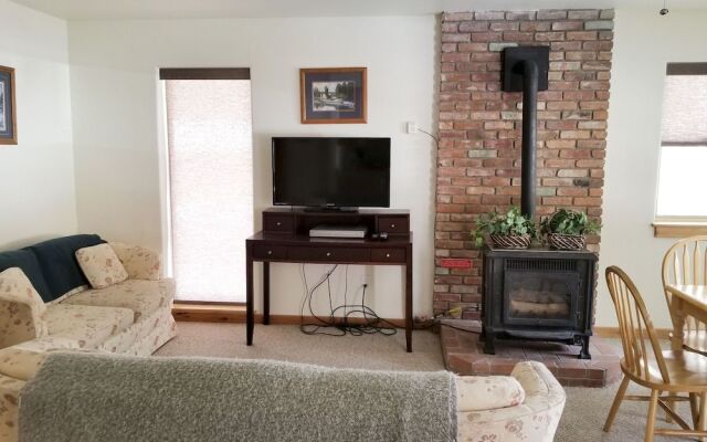 Alpenglow Vacation Rentals