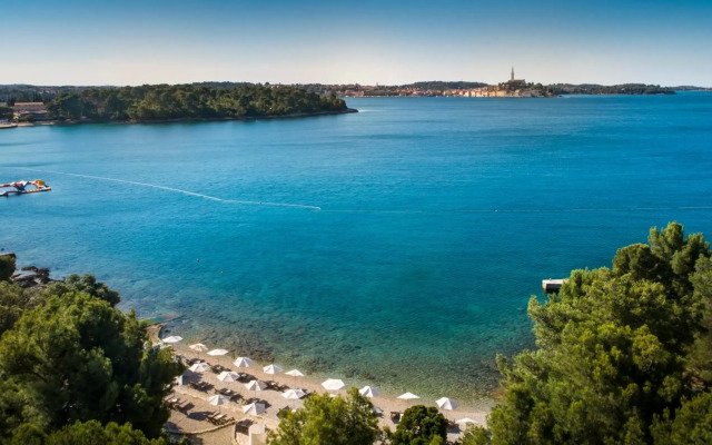 Maistra Select Family Hotel Amarin