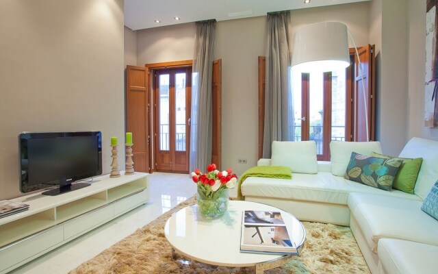Micalet Apartments by Home Club