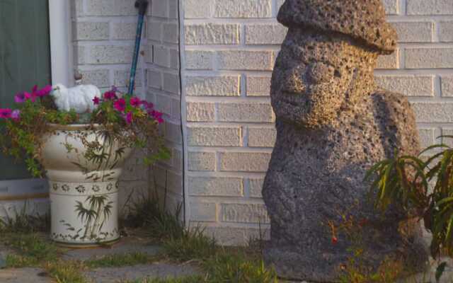 Seosan Pinehealing Pension