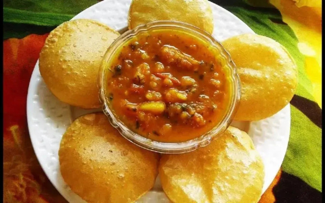 Hotel The Kamla Palace by OYO Rooms