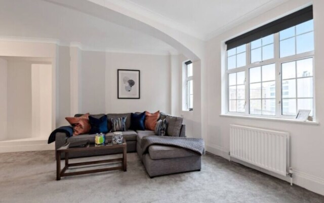 Spacious 5 Bed Next To Regents Park Flat 11