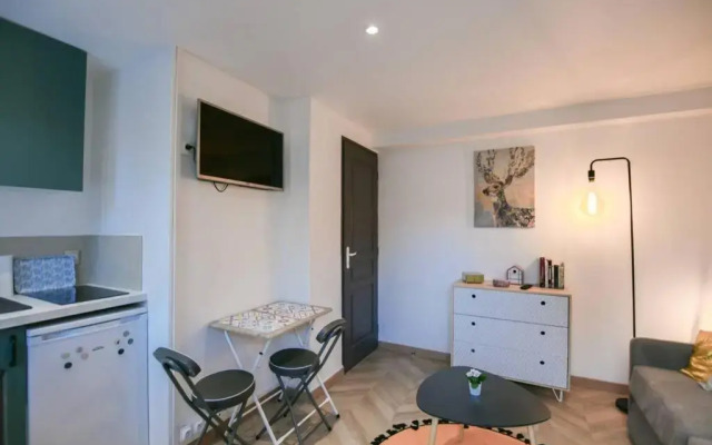 Instant Fleury, studio cosy avec jardin secret