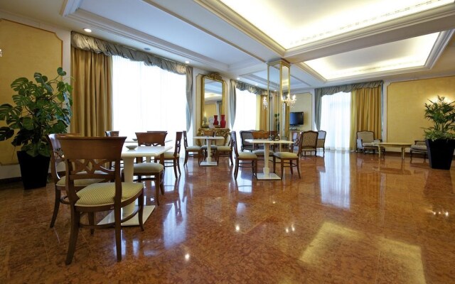 Mercure Parma Centro Stendhal