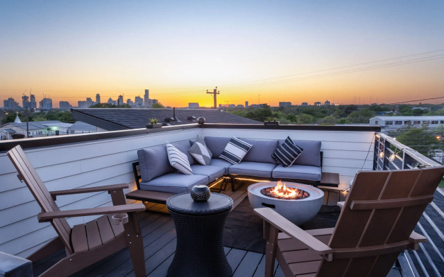 Upstay - City Views Stargazing on Rooftop Patio