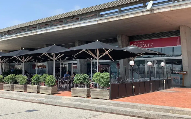 Vintage Classic 70s Boat!