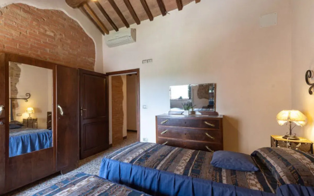 House Carola Cinigiano