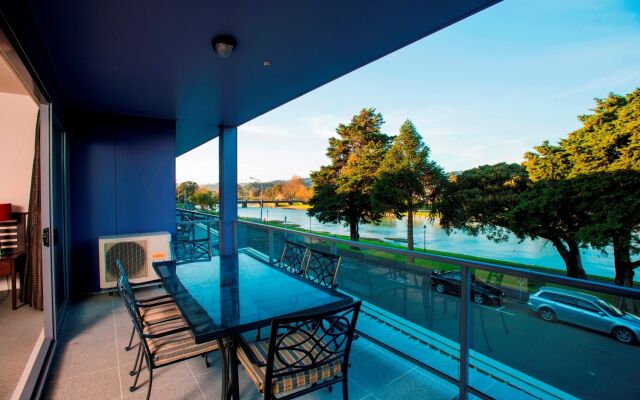 Emerald Hotel
