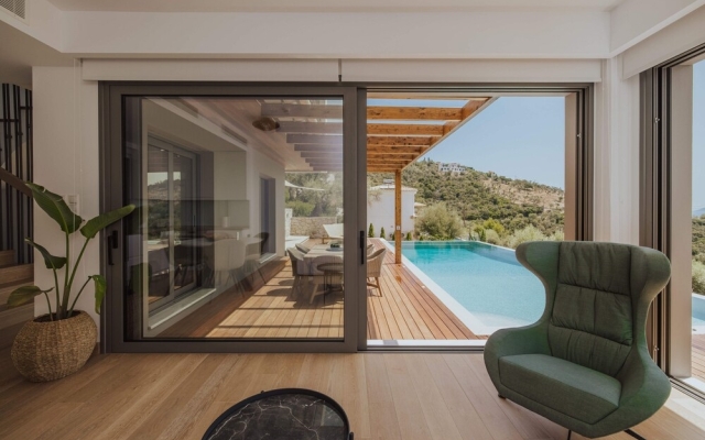 Luxury 2S villa Alpha with private pool
