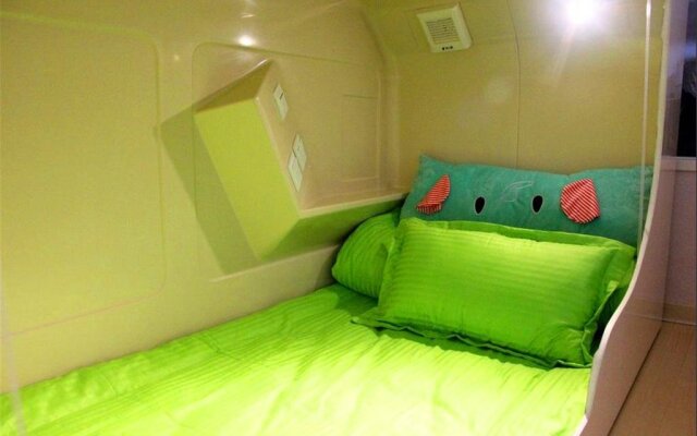 Jianjia Capsule Hotel Weihai