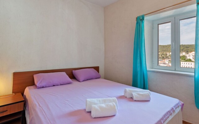 Snug Apartment in Pu?iš?a Near the Beach