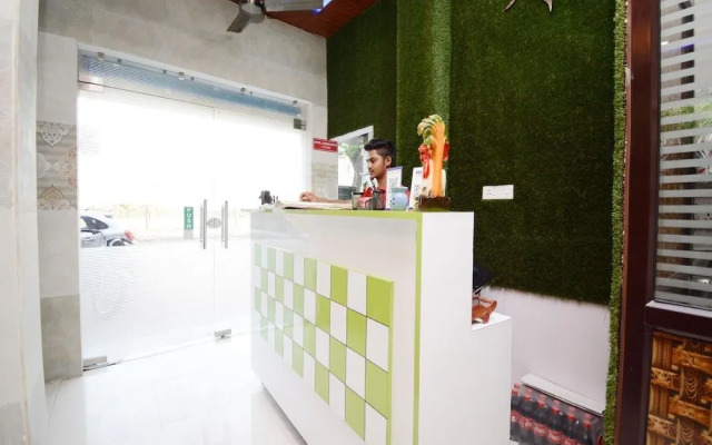 Hotel The Ferns by OYO Rooms