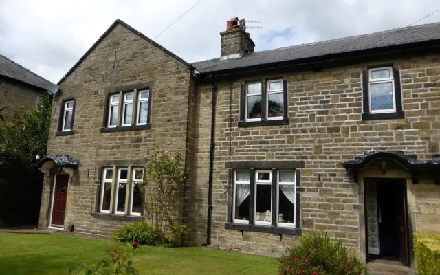 Ashmount Country House