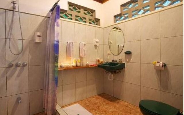 Suizo Loco Lodge