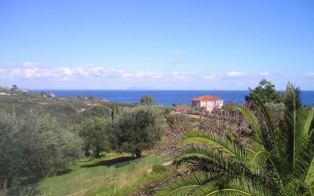 Nikolaos Studios Skala