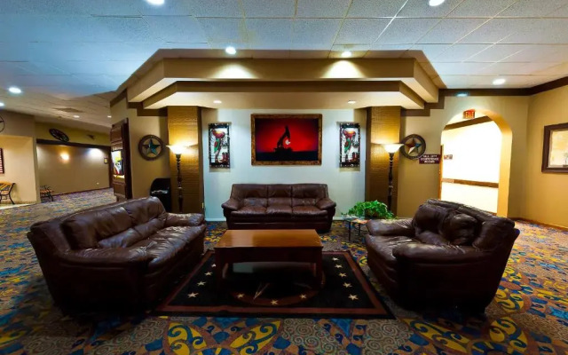 Grand Texan Hotel and Convention Center