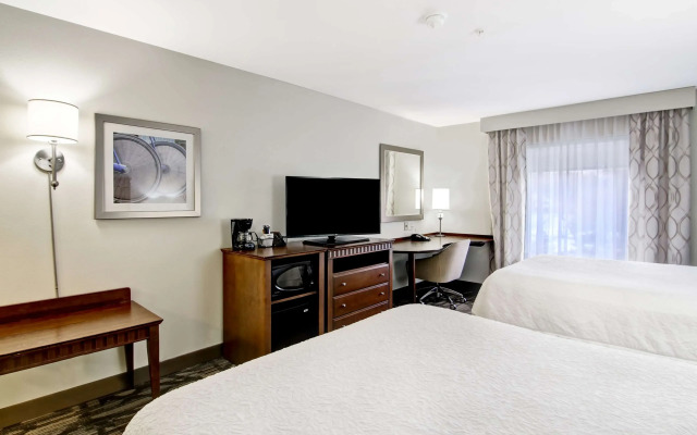 Hampton Inn & Suites Saint John