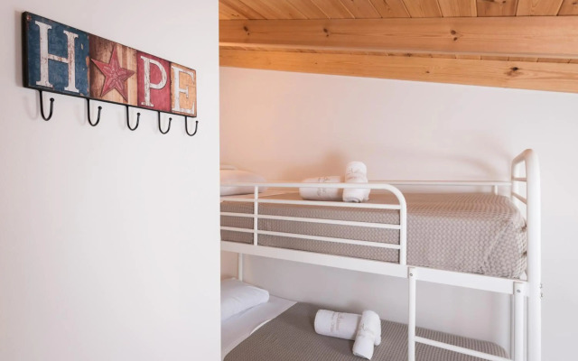 Athina Apartments
