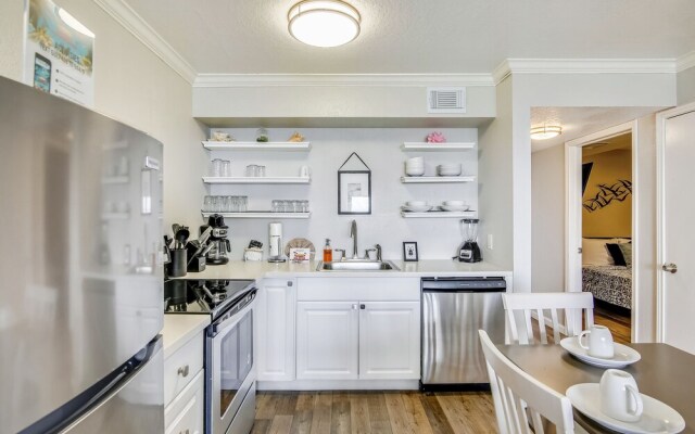 Victorian 8202-just Beachy