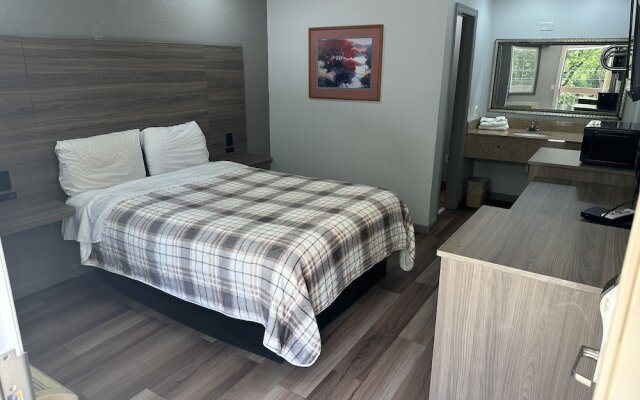 Budget Inn Express