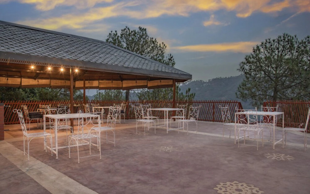 A Kasauli Ggaon by Echor