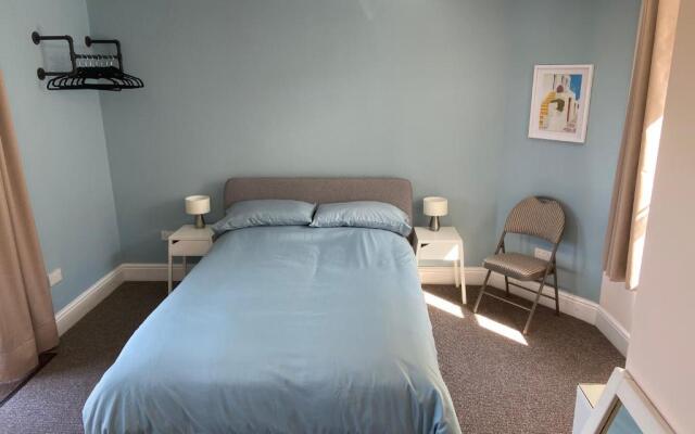 Homewood Airbnb, Combe Martin, Devon - 300m to the Beach!