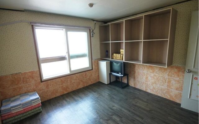 Namhae Youth Hostel