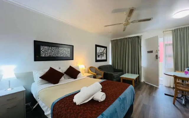 Unwind Glenelg Studio Apartment no 31