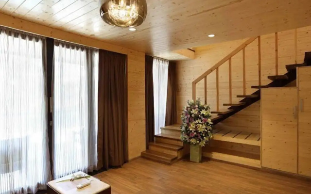 Maliekal Heritance Cherai.