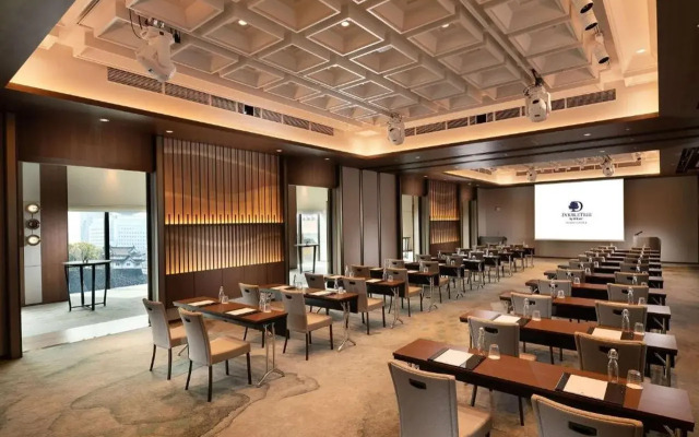DoubleTree by Hilton Osaka Castle