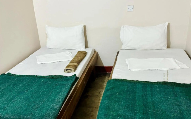 Arusha Backpackers Hotel - Hostel