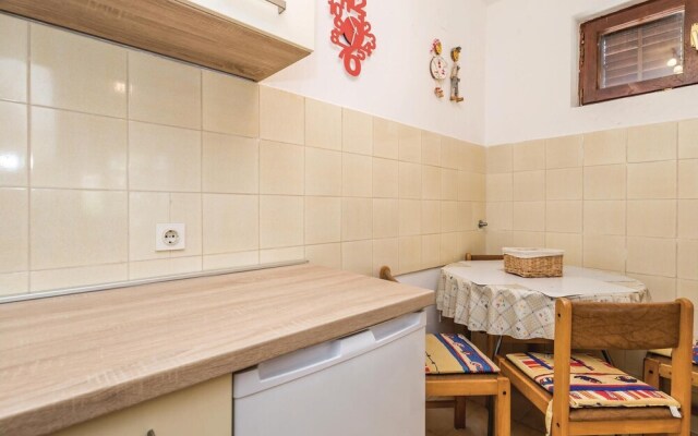 Stunning Home in Barbat-rab With Wifi and 1 Bedrooms