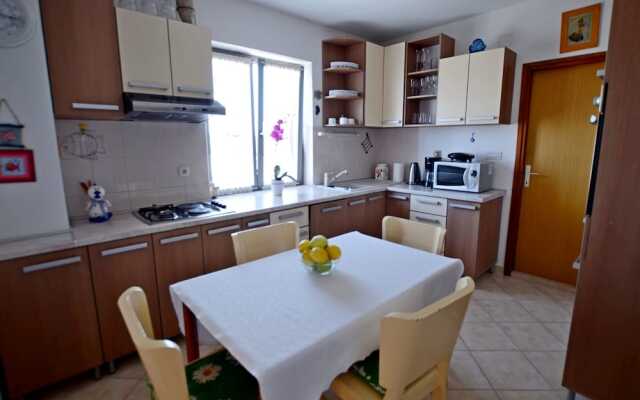 Apartment Vedrana