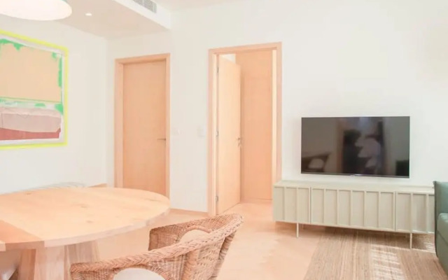 Allegro Boutique Apartment 1A by Liiiving