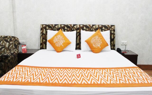 OYO 2705 Hotel Preet Palace