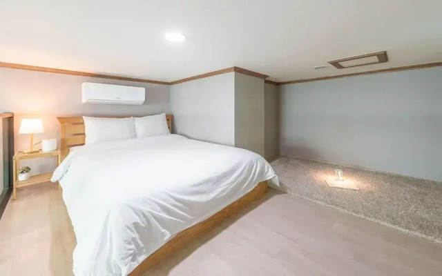 Yeosu Porrr Ocean View Pension