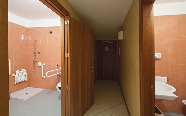 Tuo Hotel