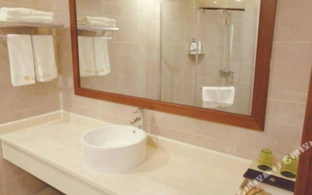 Sya Hotel (Sanya Bay Light Rail Station)